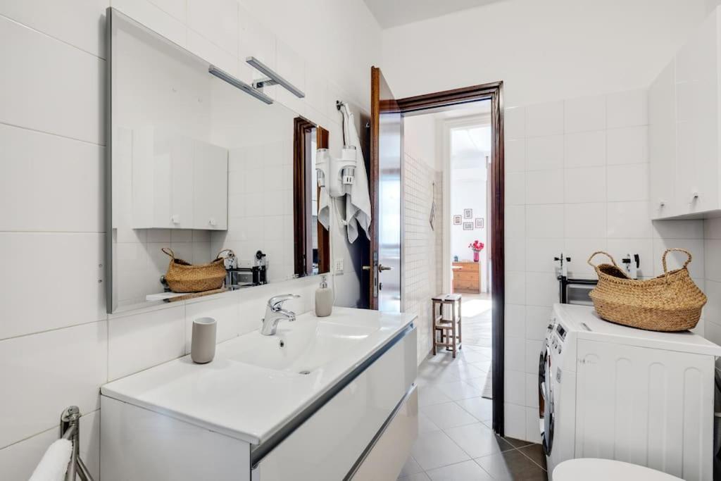 Easylife - Bello E Luminoso Flat In Zona Centrale ميلان المظهر الخارجي الصورة